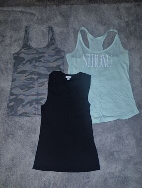 Womens Tank Top Bundle Size Medium- Black, Camo and Mint Green Color